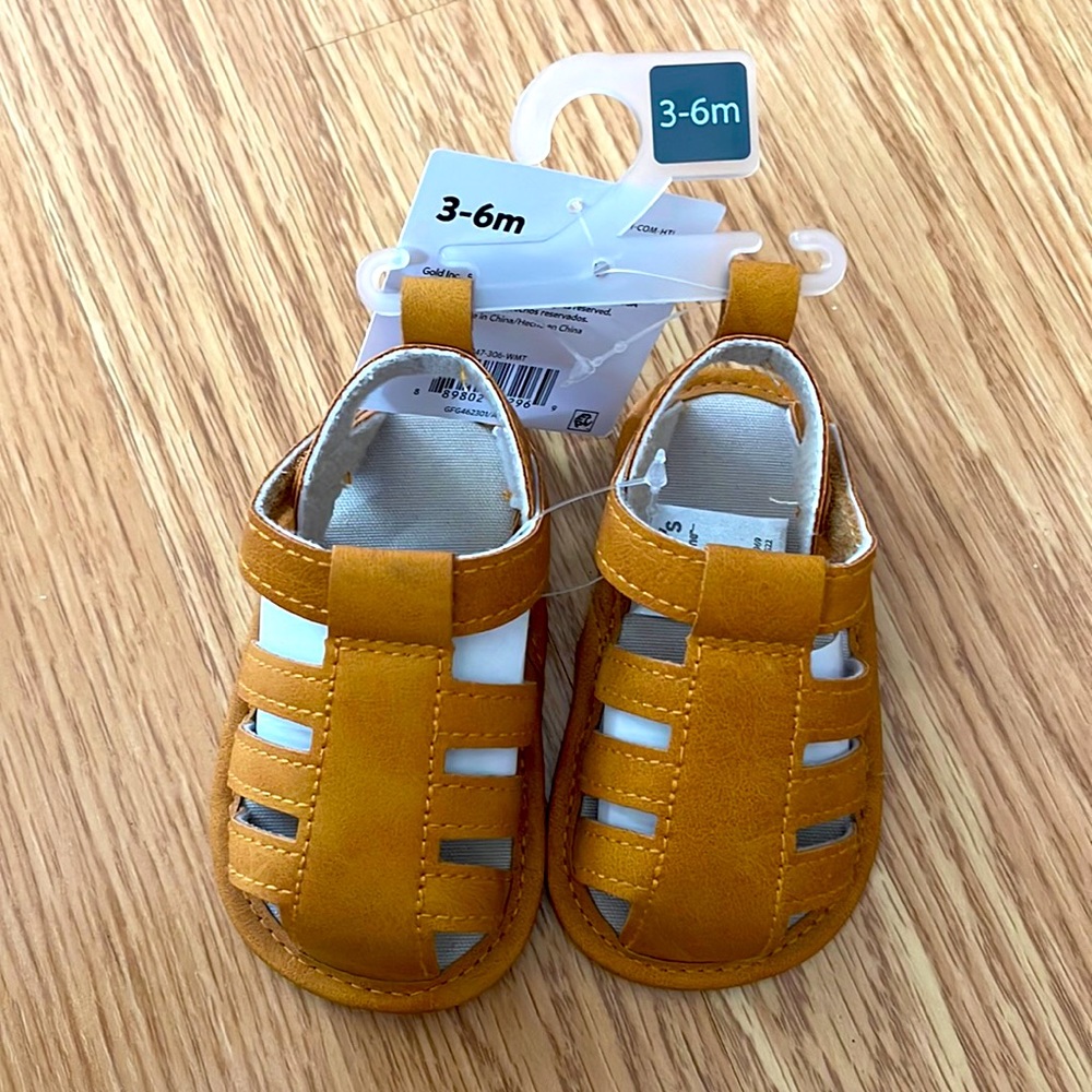 Carter’s Infant Sandels